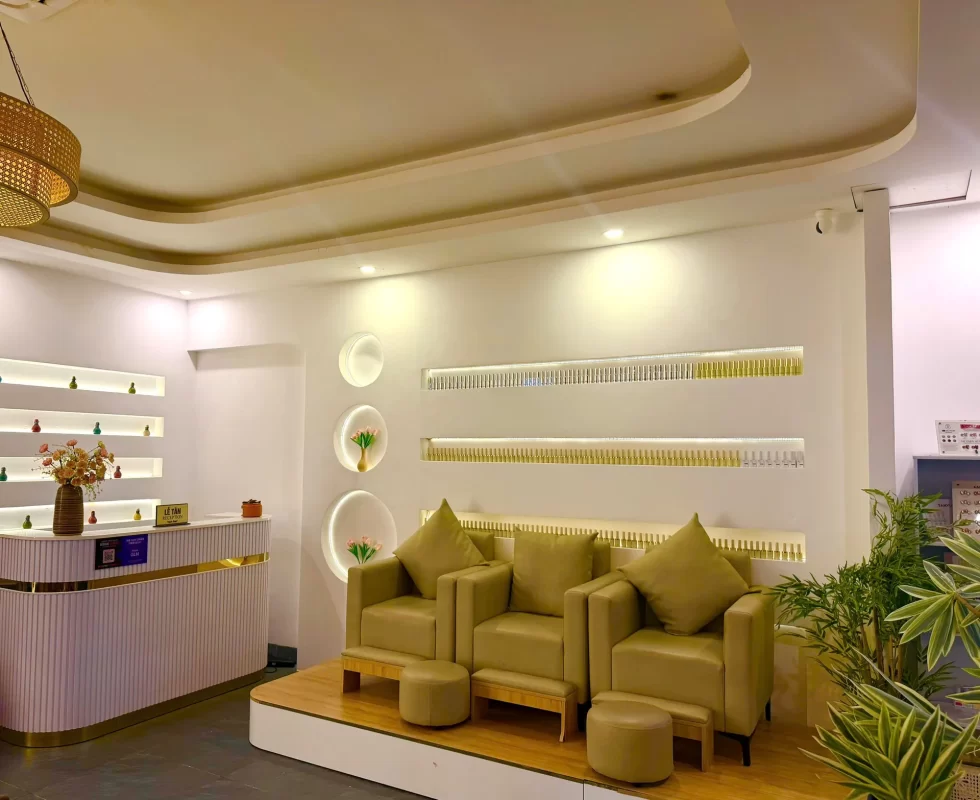Khu chờ lễ tân tại Lion Spa Phú Quốc