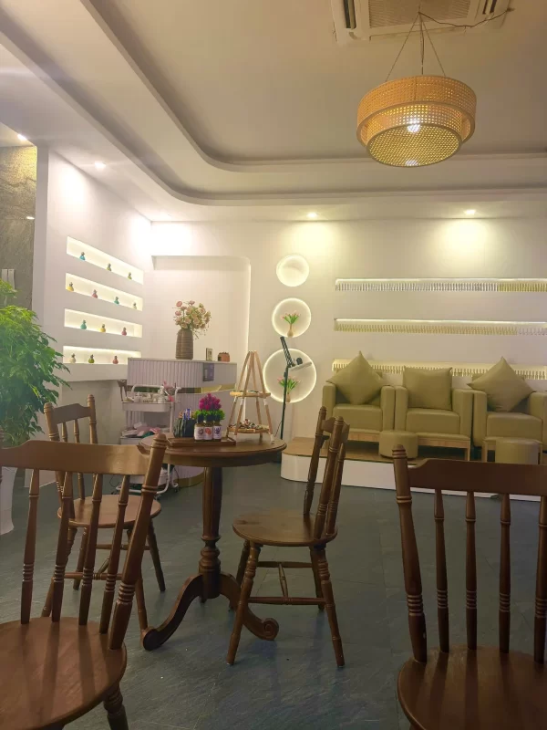 Sảnh chờ và khu vực lễ tân tại Lion Spa Phú Quốc